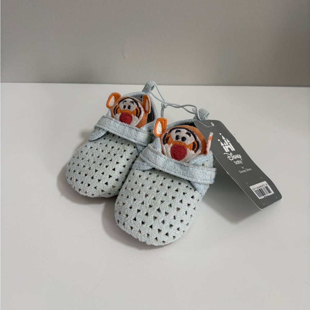 Disney Baby 0-6 Months Winnie the Pooh Tigger Baby Slip-On Soft Sole Shoes